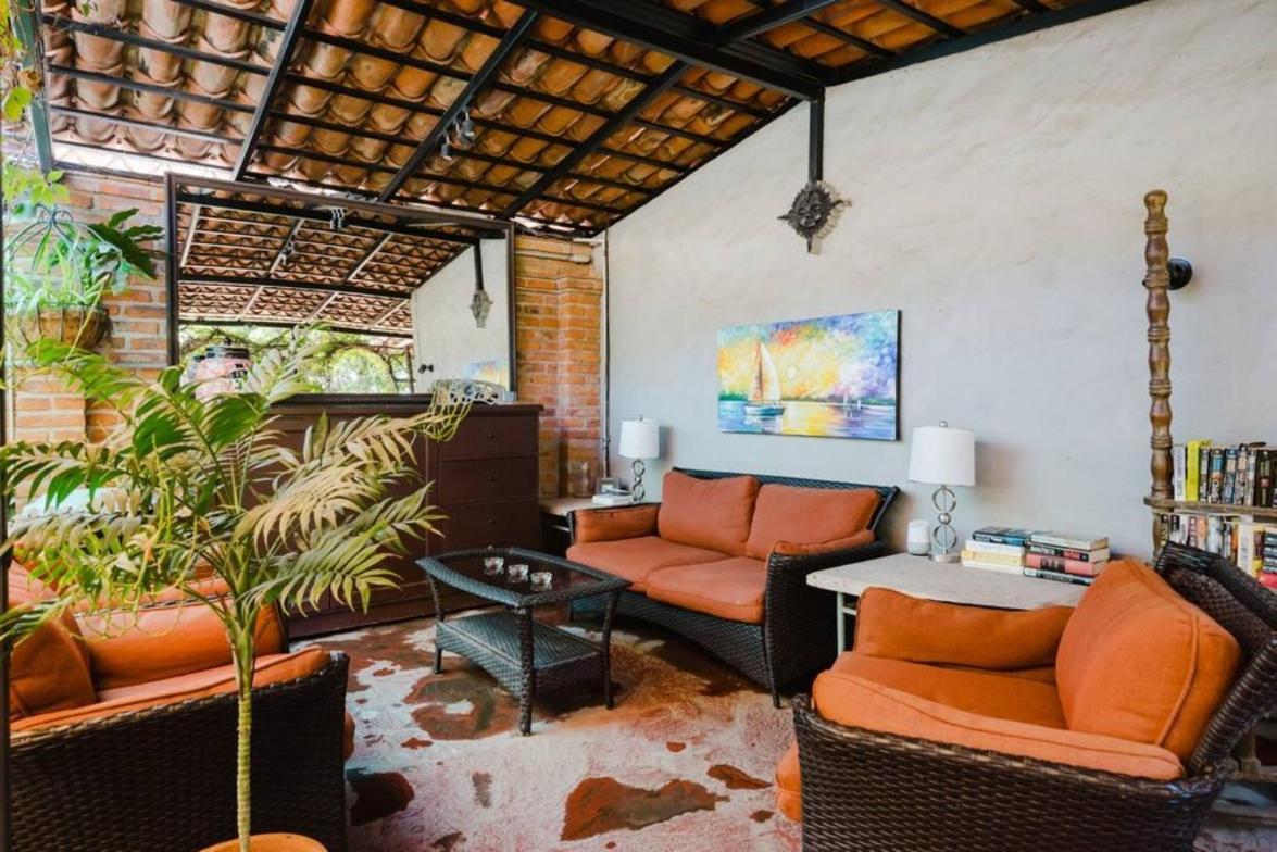 Enjoy Ac In The Queen'S Suite At Inn Ajijic Ngoại thất bức ảnh